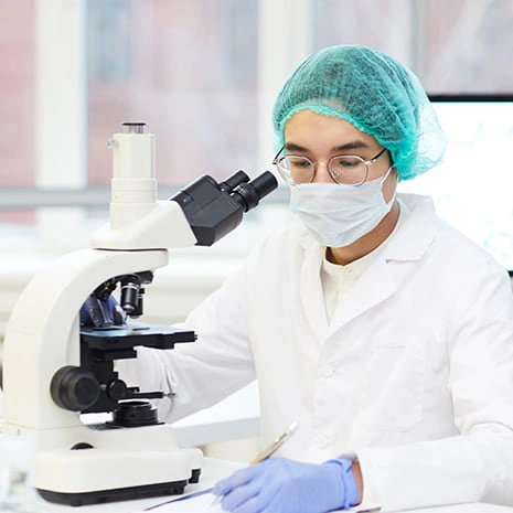 students with clinical lab