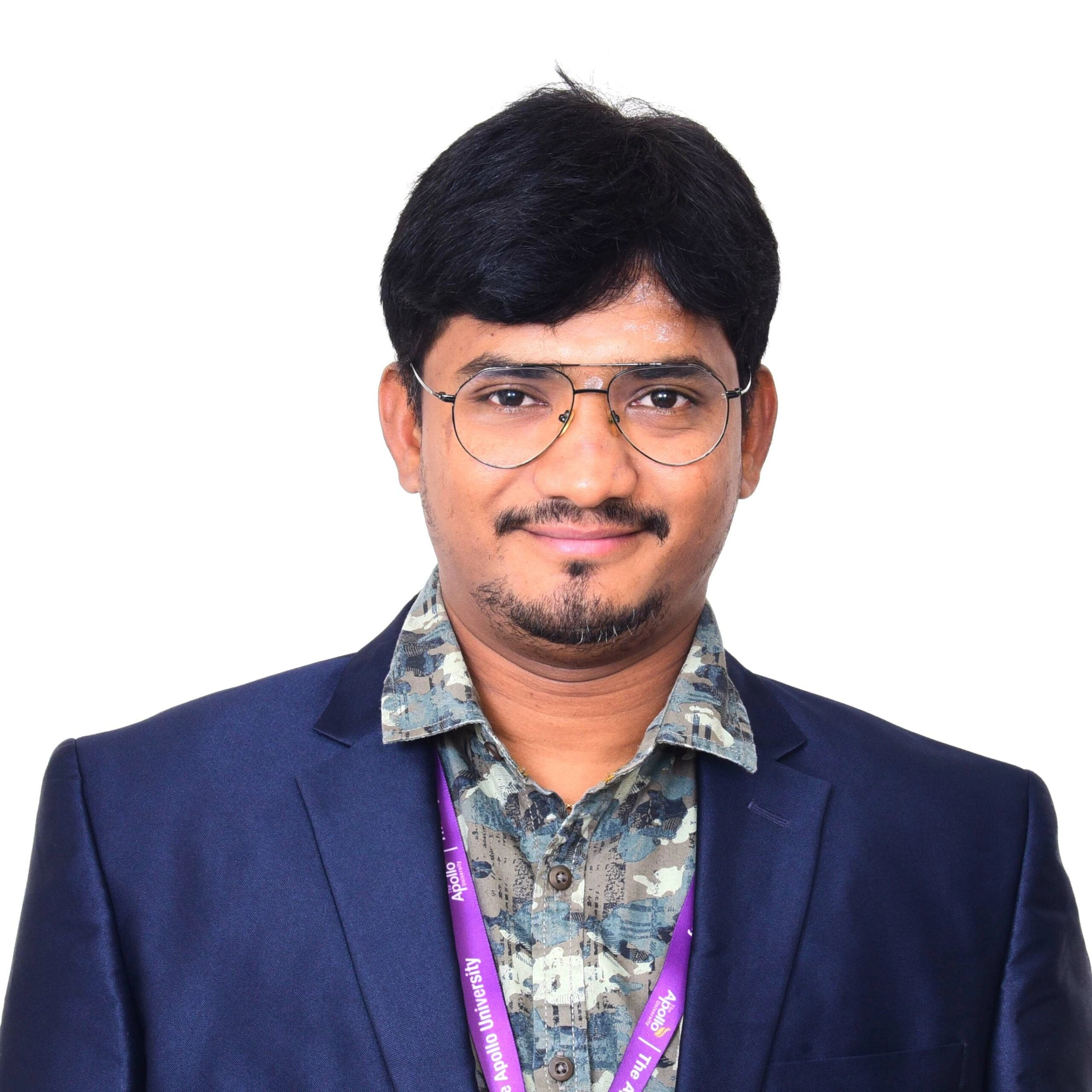 Dr Praveen Hoogar