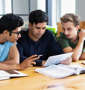 Curriculum design at The Apollo University