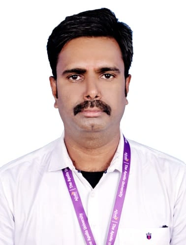 Dr Lokesh Ravi