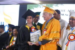 Dr Prathap C. Reddy awards a degree to a graduate at The Apollo University pic 12