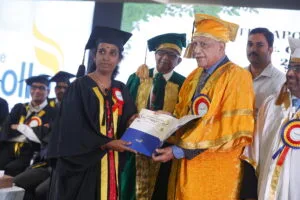 Dr Prathap C. Reddy awards a degree to a graduate at The Apollo University pic 5