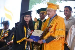 Dr Prathap C. Reddy awards a degree to a graduate at The Apollo University pic 7
