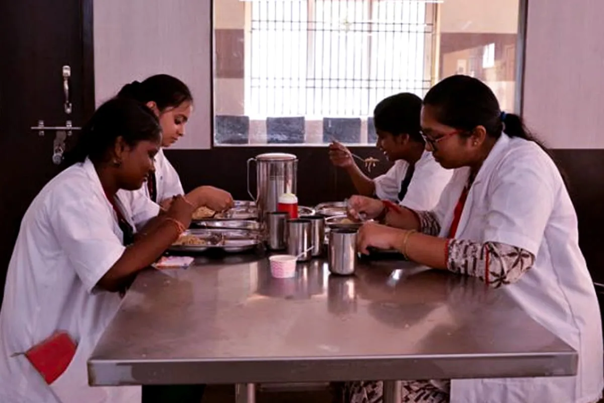 Cafeteria at The Apollo University