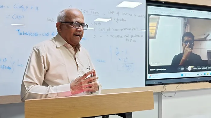 Vice Chancellor addressing students on World Photography Day