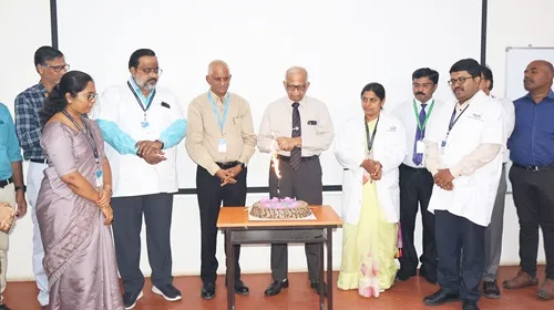 TAU faculty and the Vice Chancellor are celebrating World Pharmacists Day 2025 with a ceremonial cake cutting.