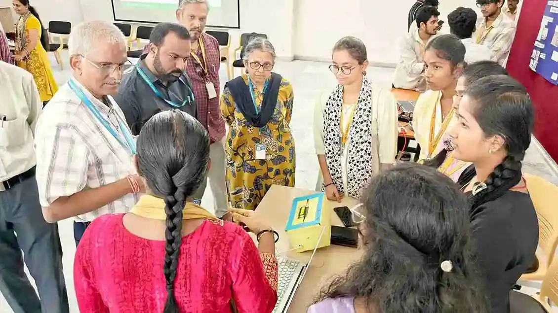 Project Expo -Student Projects_17_11zon_17_11zon