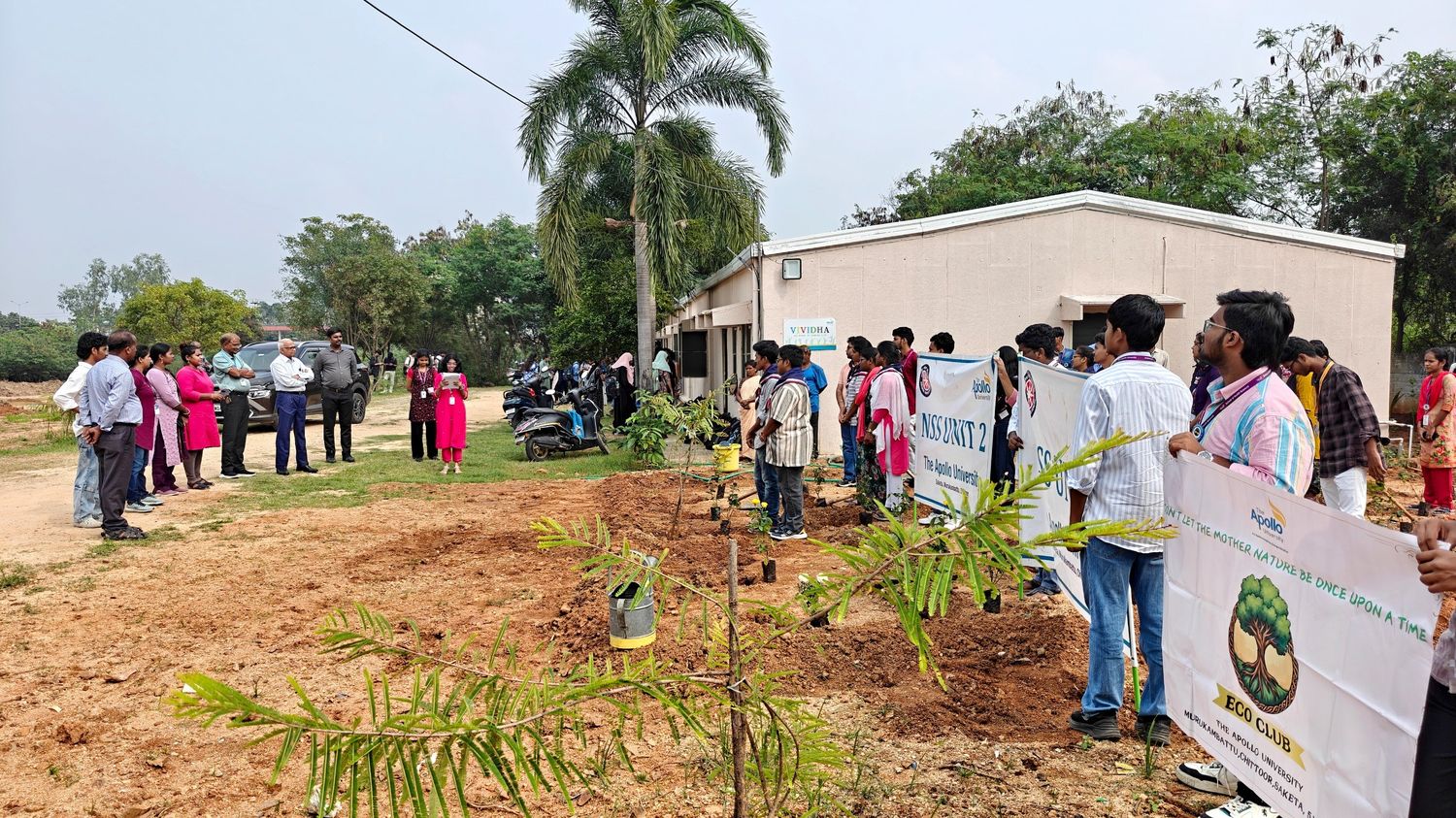 Rose-Garden-Plantataion-Drive-2