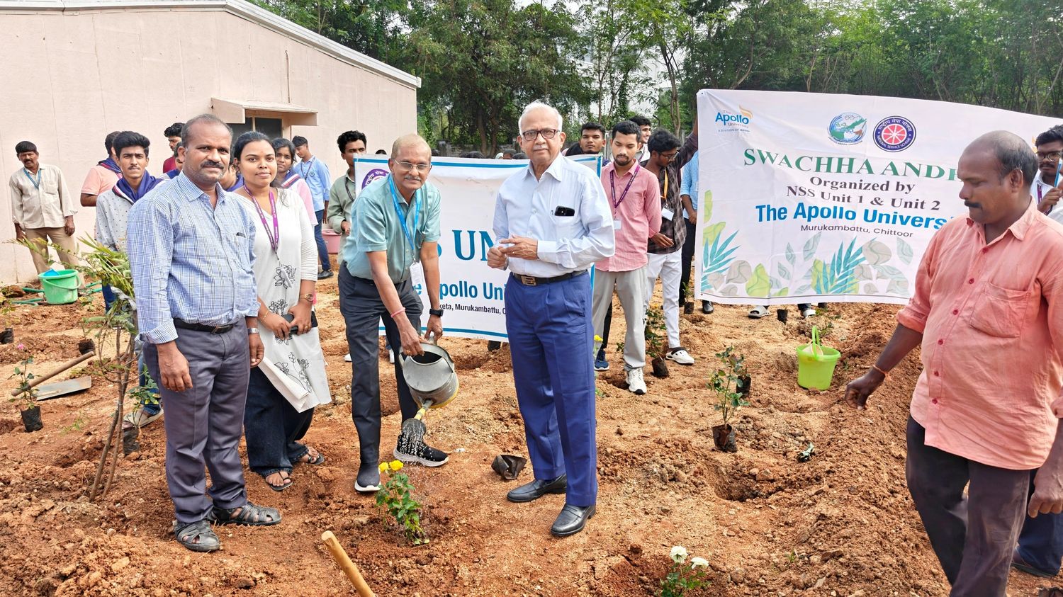 Rose-Garden-Plantataion-Drive-Dr.-H-Vinod-Bhat-VC-Dr.-M-Potharaju-Registrar-