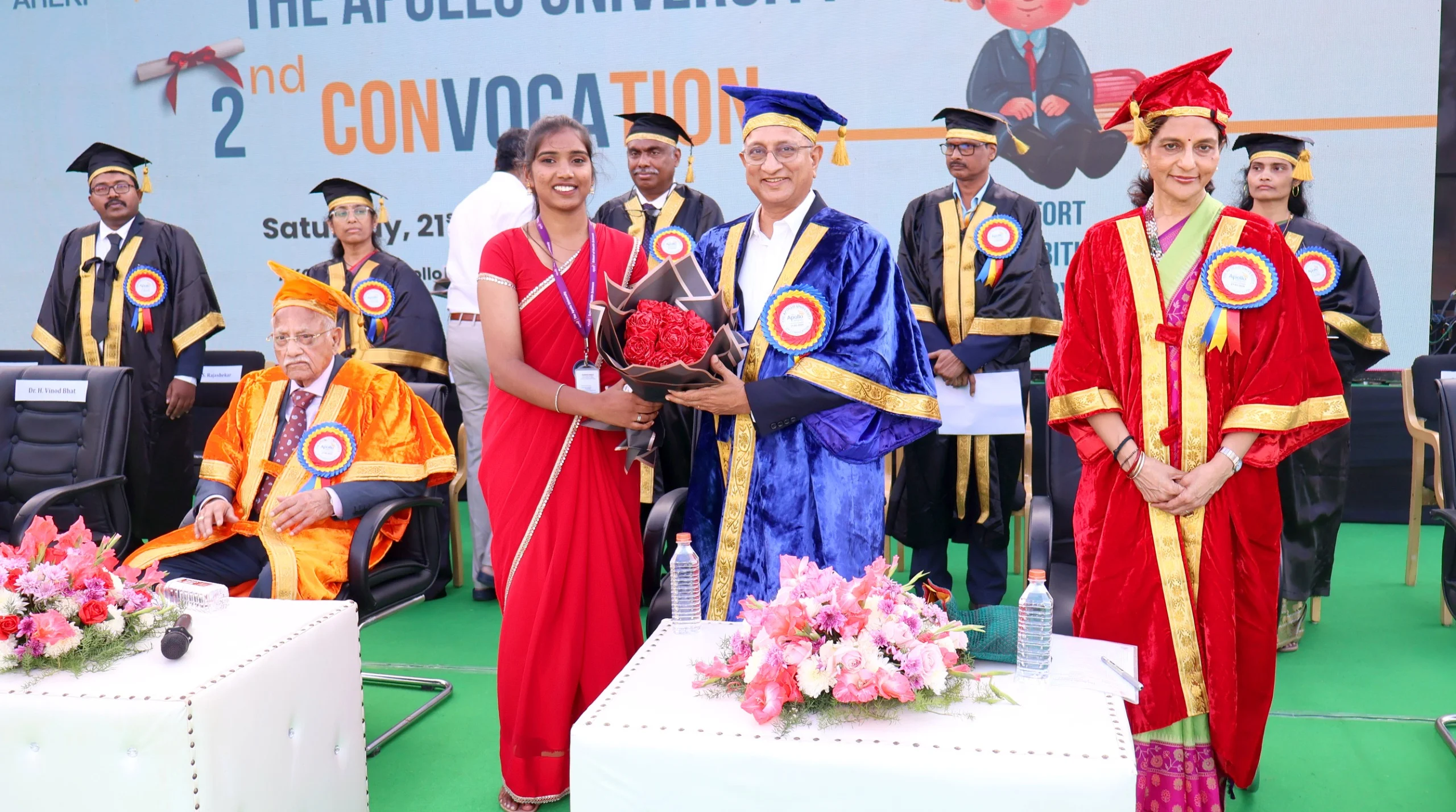 Chief GUest, Prof, K N Stayanarayana is welcomed to Convocation