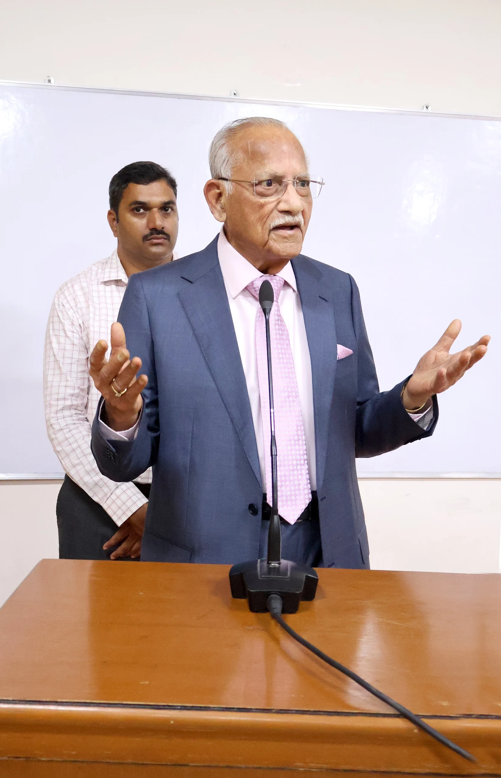 Chancellors Visit and Address to Faculties (3)